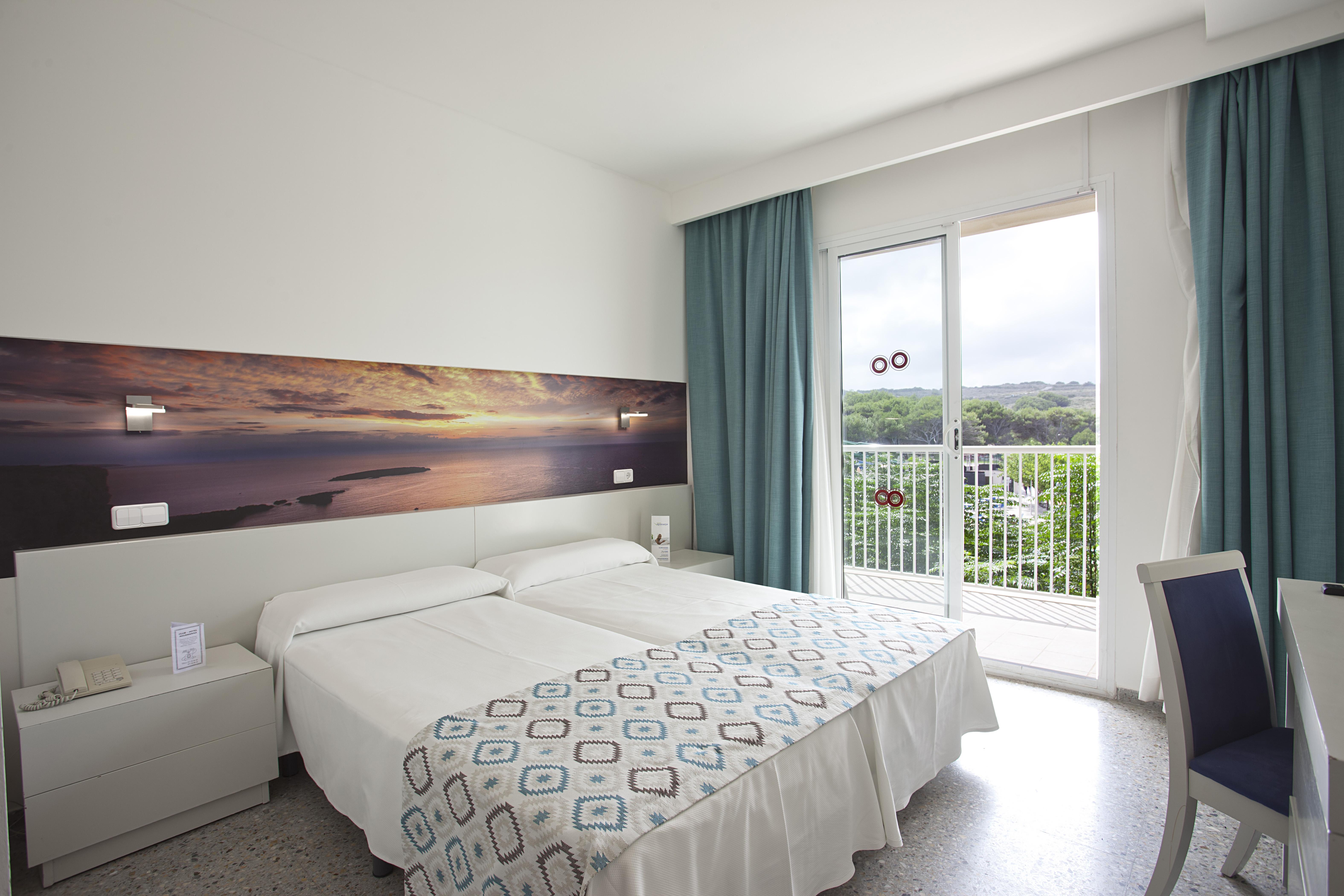 Club Hotel Aguamarina Аренал д'ен Кастел Екстериор снимка