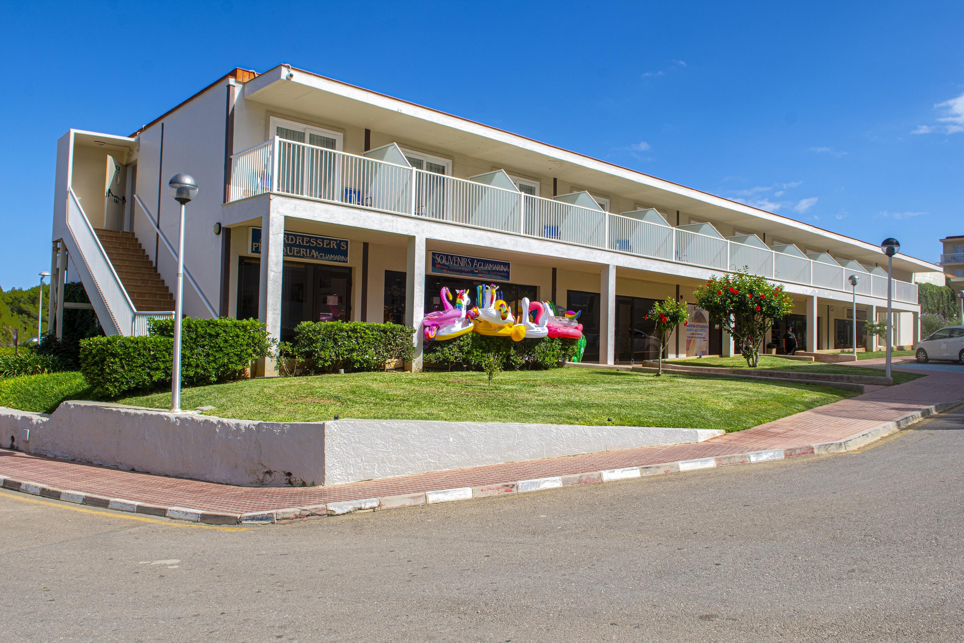 Club Hotel Aguamarina Аренал д'ен Кастел Екстериор снимка