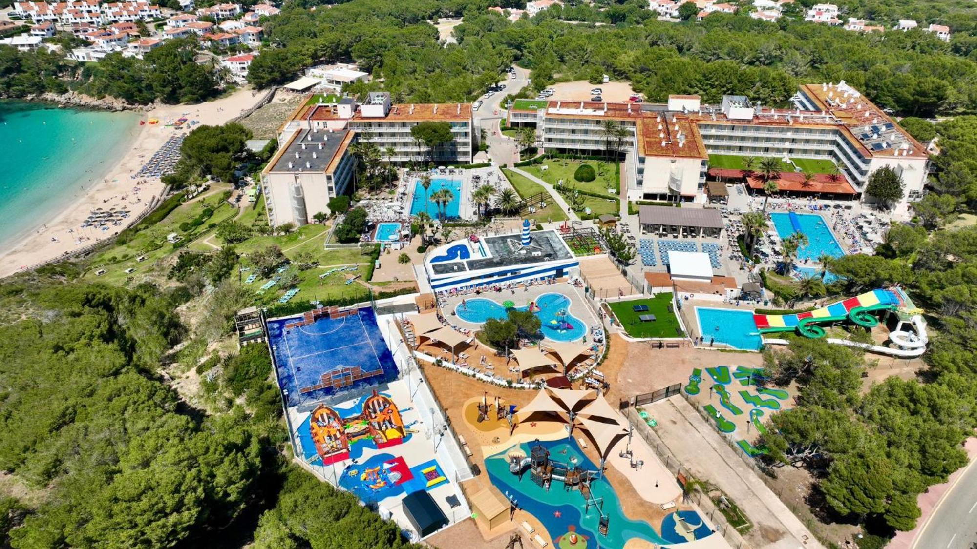 Club Hotel Aguamarina Аренал д'ен Кастел Екстериор снимка