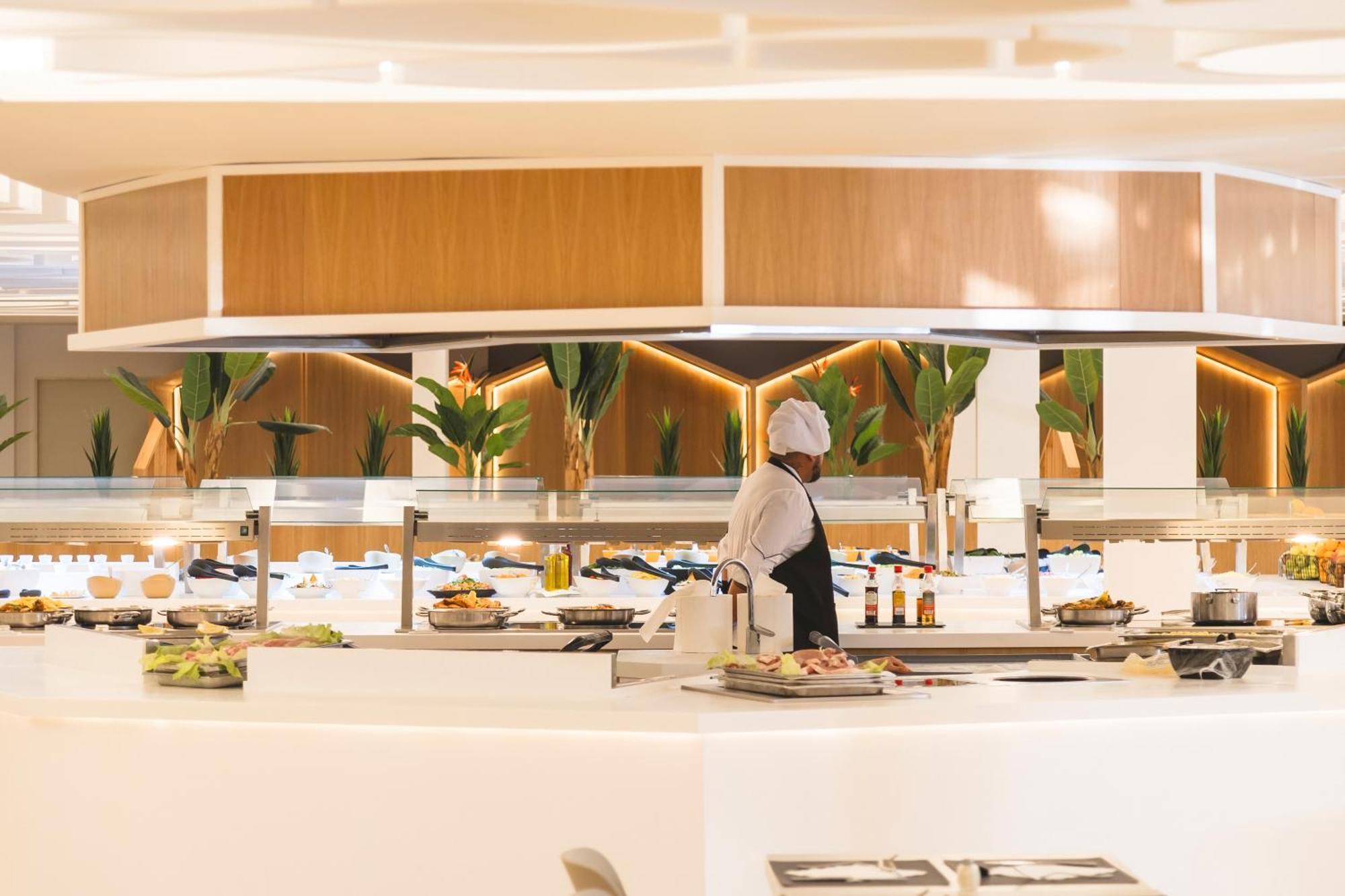 Club Hotel Aguamarina Аренал д'ен Кастел Екстериор снимка